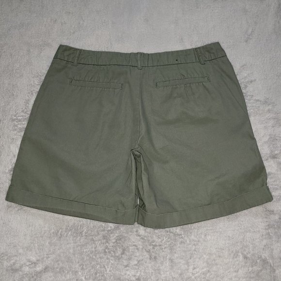 8 | Nicole Miller | Jean Shorts - Picture 4 of 6